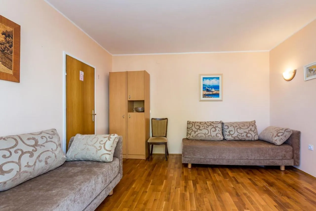 Apartment Vantacici 5313C Malinska